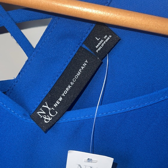 New York and Company Elegant Blue Women's Top Large - Picture 2 of 4